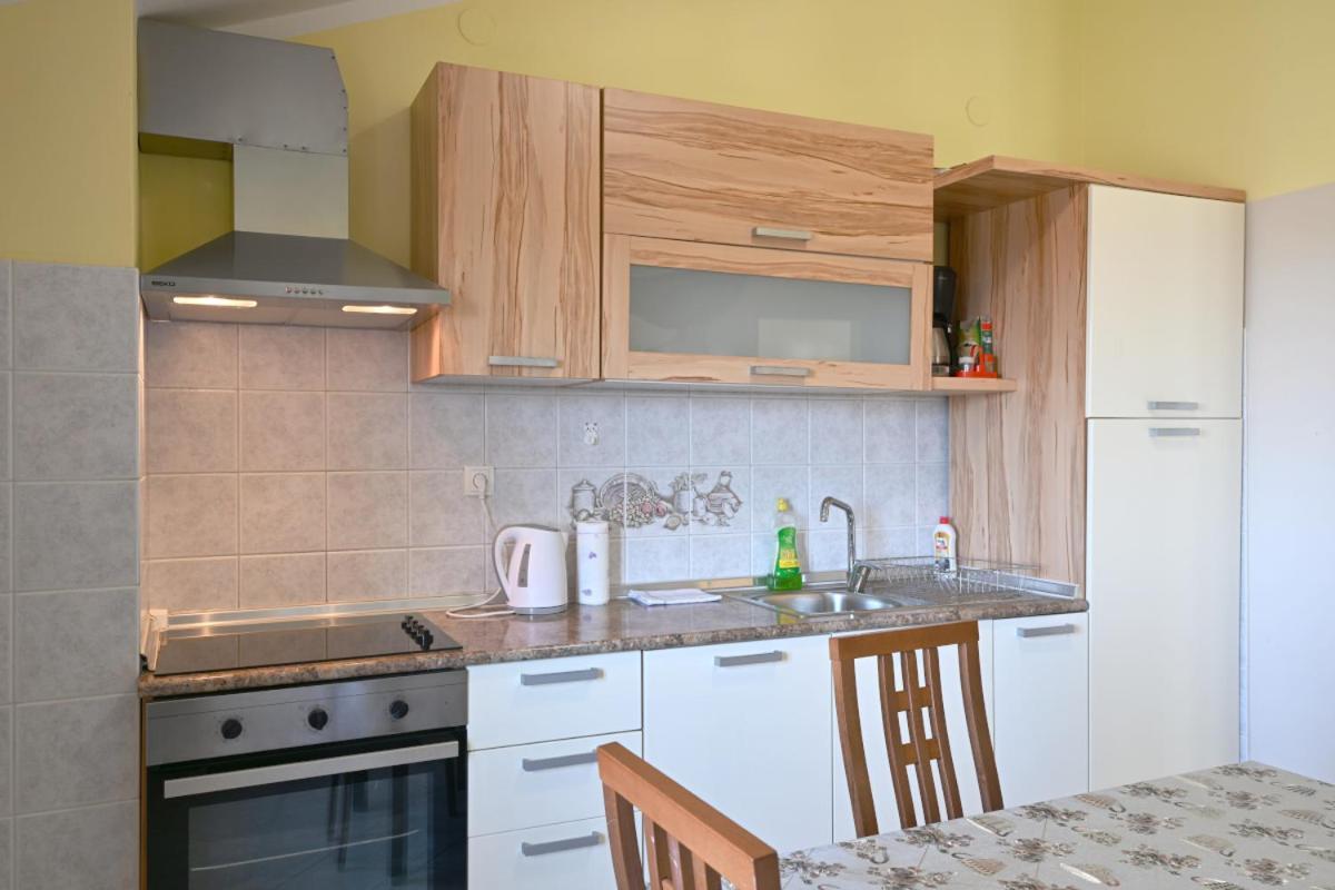 Apartments Ruza Umag Exterior photo