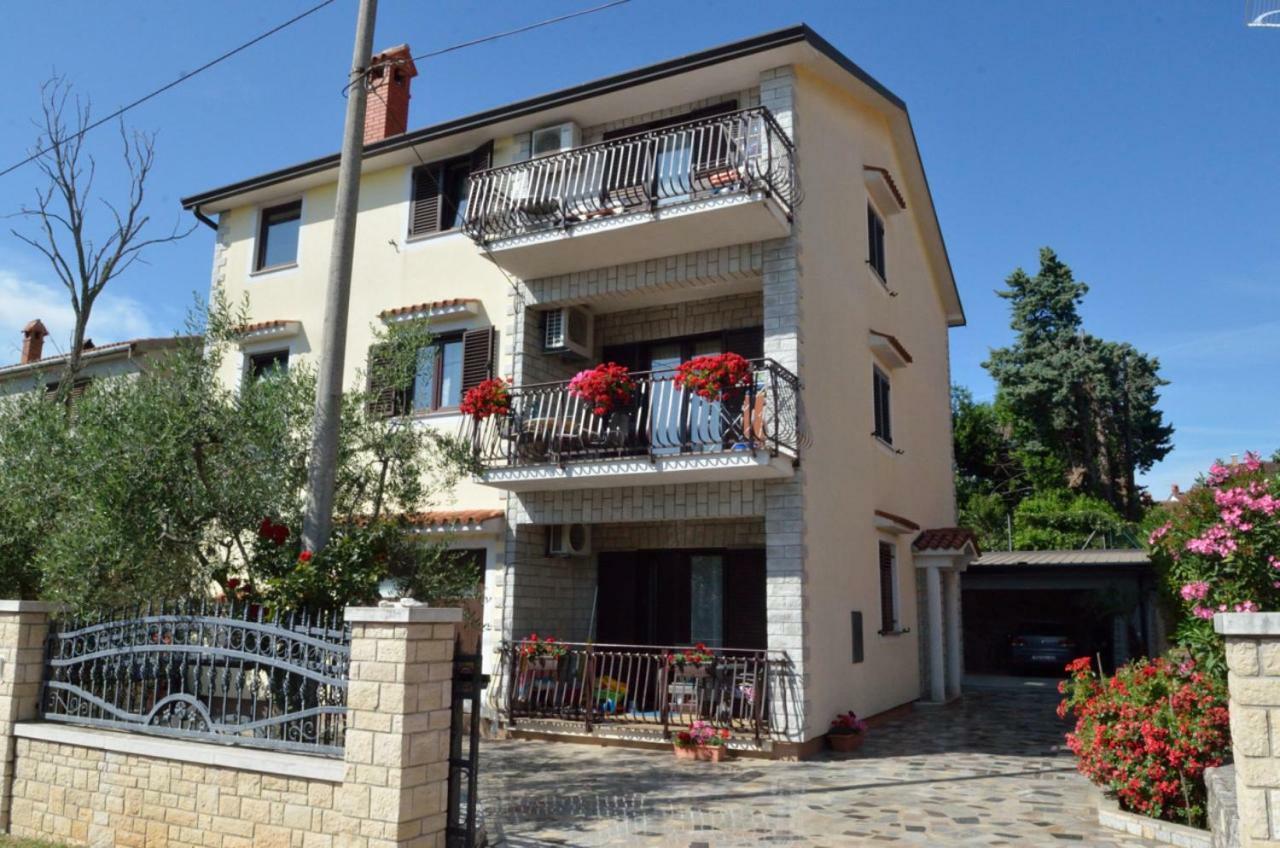 Apartments Ruza Umag Exterior photo